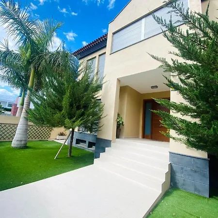 Vila 5 Bedrooms Villa With Sea View Private Pool And Enclosed Garden At Costa Adeje 2 Km Away From The Beach