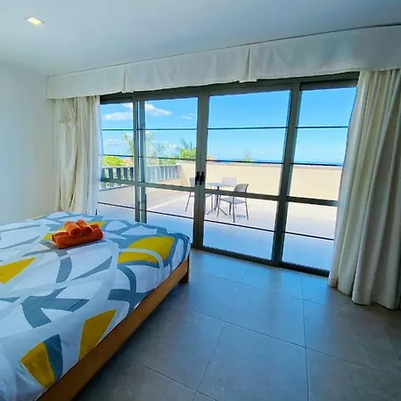 Vila 5 Bedrooms Villa With Sea View Private Pool And Enclosed Garden At Costa Adeje 2 Km Away From The Beach *