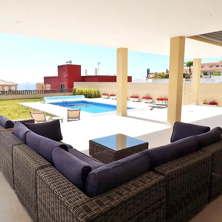 5 Bedrooms Villa With Sea View Private Pool And Enclosed Garden At Costa Adeje 2 Km Away From The Beach アデヘ