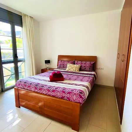 Vila 5 Bedrooms Villa With Sea View Private Pool And Enclosed Garden At Costa Adeje 2 Km Away From The Beach *