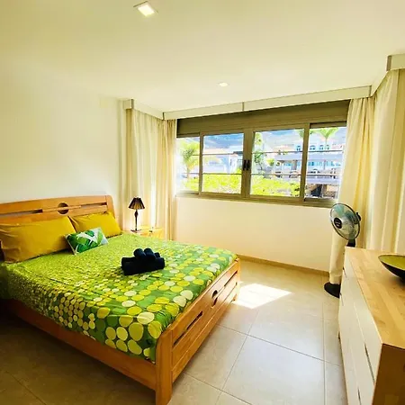 5 Bedrooms Villa With Sea View Private Pool And Enclosed Garden At Costa Adeje 2 Km Away From The Beach * أذيخي